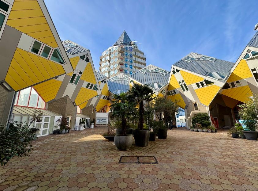 cube-houses