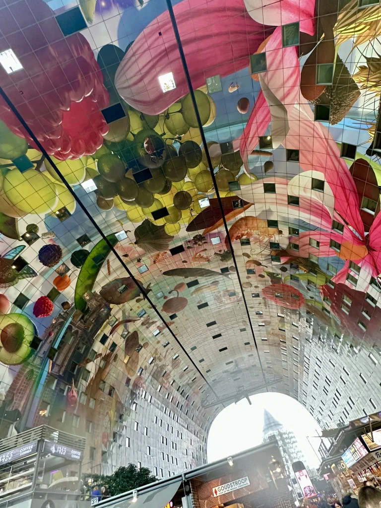 markthal-food-market-rotterdam-port
